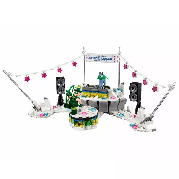 The LEGO Batman Movie 70919 Набор LEGO 70919 «Вечеринка в честь годовщины Лиги Справедливости» (Фото 4)